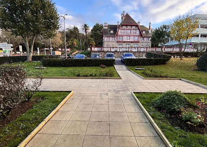 Ti Hou - T2 600 M - Lajarrige Apartment